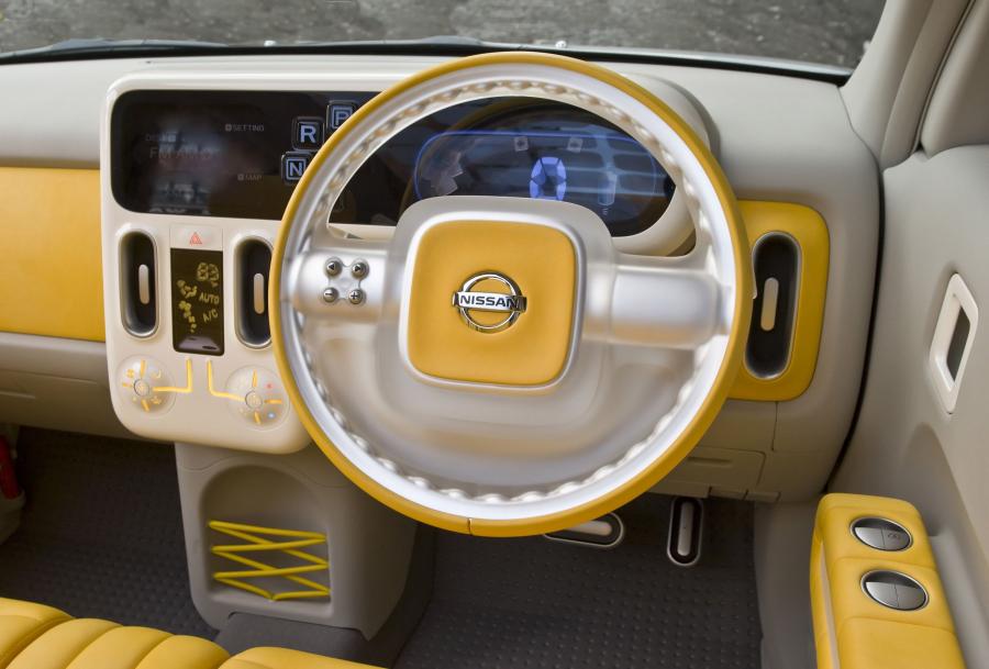 Торпедо Nissan Denki Cube Concept 2008 года  (фото 16 из 36)
